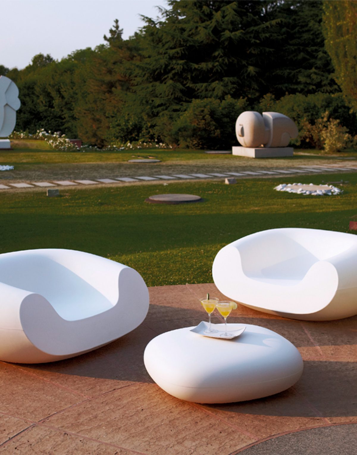 solution, design, soldesign, solution-design.fr, solution_design_fr, mobilier, luminaire, déco, décoration, entrepôt, magasin, ouvert, aujourd’hui, ouverture, autour, de, moi, achat, vente, ligne, promotion, offre, soldes, lot, set, showroom, qualité, pro, professionnelle, particulier, stock, commande, rapide, designer, chaise, table, lampe, sac, textile, tapis, carpet, peau, cowhide, armchair, canapé, bibliothèque, étagère, meuble, meubles, chairs, chair, home, intérieur, extérieur, france,