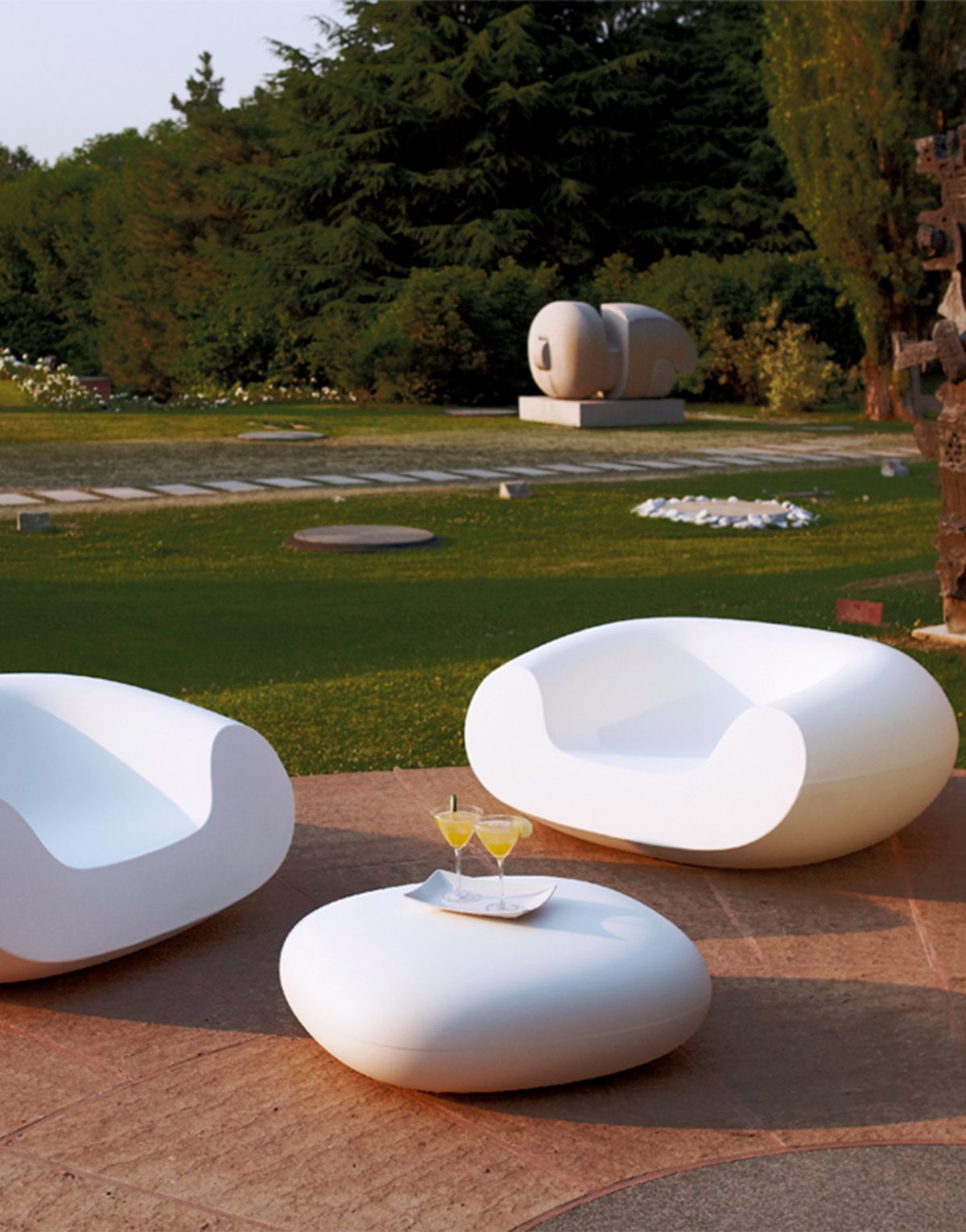 solution, design, soldesign, solution-design.fr, solution_design_fr, mobilier, luminaire, déco, décoration, entrepôt, magasin, ouvert, aujourd’hui, ouverture, autour, de, moi, achat, vente, ligne, promotion, offre, soldes, lot, set, showroom, qualité, pro, professionnelle, particulier, stock, commande, rapide, designer, chaise, table, lampe, sac, textile, tapis, carpet, peau, cowhide, armchair, canapé, bibliothèque, étagère, meuble, meubles, chairs, chair, home, intérieur, extérieur, france,