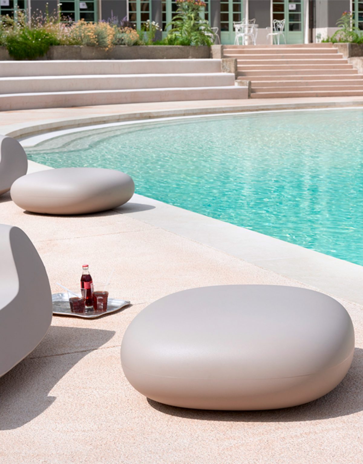 solution, design, soldesign, solution-design.fr, solution_design_fr, mobilier, luminaire, déco, décoration, entrepôt, magasin, ouvert, aujourd’hui, ouverture, autour, de, moi, achat, vente, ligne, promotion, offre, soldes, lot, set, showroom, qualité, pro, professionnelle, particulier, stock, commande, rapide, designer, chaise, table, lampe, sac, textile, tapis, carpet, peau, cowhide, armchair, canapé, bibliothèque, étagère, meuble, meubles, chairs, chair, home, intérieur, extérieur, france,