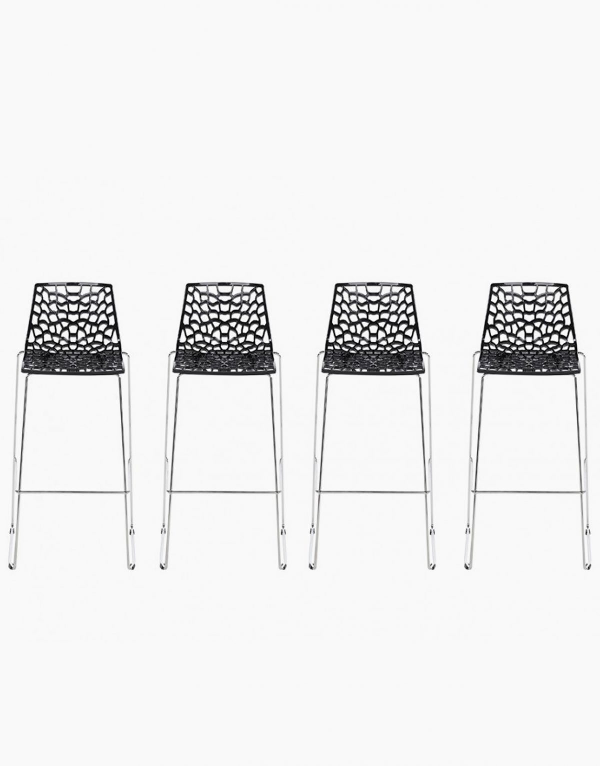 TaboureLe tabouret Spider est équipé d’un repose-pieds, solide et professionnel. Idéal à la fois pour usage domestique, par exemple dans la salle à manger ou en salon, ou bien dans des lieux publics tels que les cafè, les bureaux, les hôtels, les pizzerias. Ce tabouret, 100% Made in Italy, est fabriqué avec des matériaux de haute qualité à un prix incroyablement bas, ce qui le rend un produit idéal pour ceux qui ne se contentent pas de tabourets à bon marché. Spider possède non seulement un design moderne et attrayant, il est également extra-solide et confortable. Détails techniques Matières : PVC, chrome Couleurs : noir Dimensions produits : L.P.H : 53 x 44 x 96 cm Hauteur d’assise : 74 cm Profondeur d’assise : 44 cm Hauteur du repose-pieds : 33 cm Poids unitaire : 7 kg Nombre de produits : 4 Pays d’origine : Italie Conditionnement Dimensions colis : L.P.H : 57x 52 x 77 cm Poids colis : 25 kgts de bar Spider NOIR - lot de 4