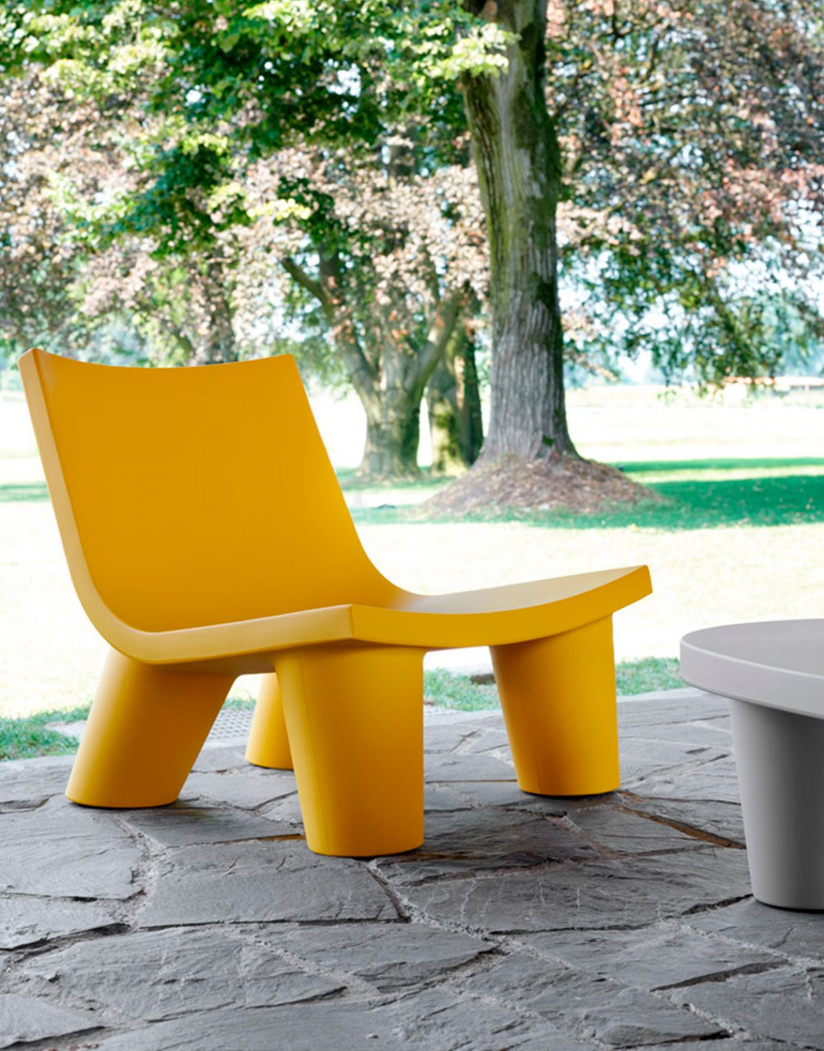 #slide #design #sodesign #solutiondesign #solutiondesignfr #france #slidedesign #mobilier #fauteuil #deco #showroom #interieur #chaisedesign #designer #chaisedebureau #bureautique #fauteuildebureau #kokoon #kokoondesign #tabouret #tabouretdebar #bar #canapé #sofa