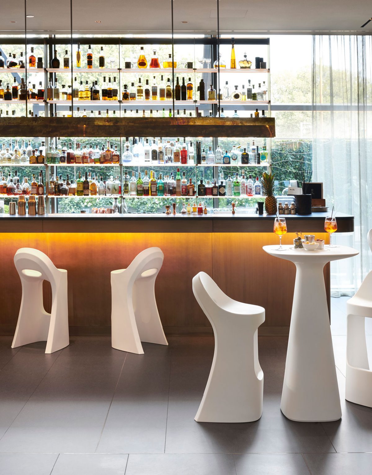 #slide #design #sodesign #solutiondesign #solutiondesignfr #france #slidedesign #mobilier #fauteuil #deco #showroom #interieur #chaisedesign #designer #chaisedebureau #chaiselongue #fauteuildebureau #transat #tabouret #tabouretdebar #bar #canapé #sofa