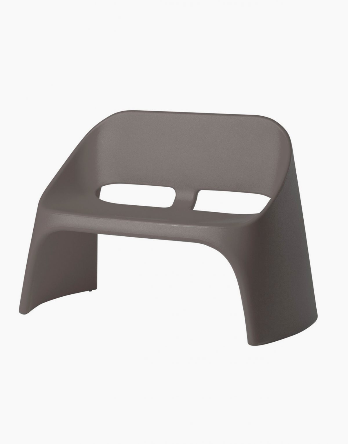 #slide #design #sodesign #solutiondesign #solutiondesignfr #france #slidedesign #mobilier #fauteuil #deco #showroom #interieur #chaisedesign #designer #chaisedebureau #chaiselongue #fauteuildebureau #transat #tabouret #tabouretdebar #bar #canapé #sofa