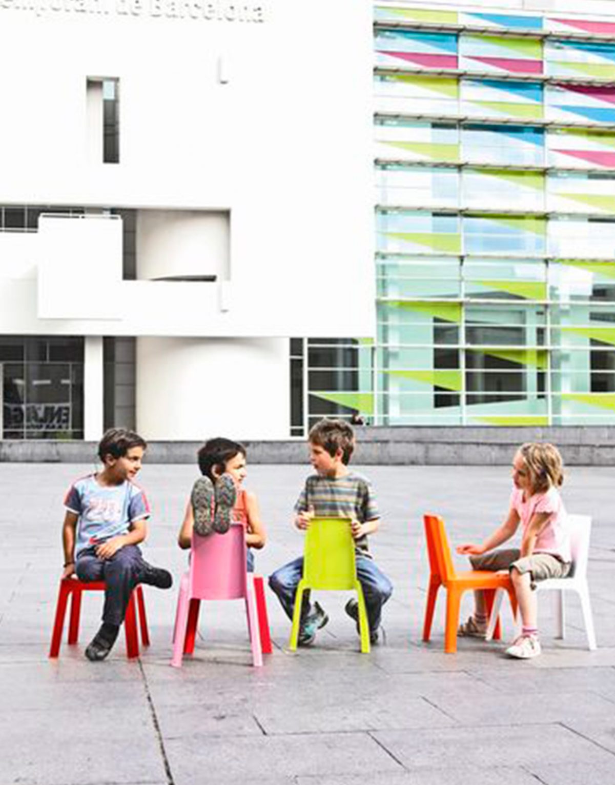 solution, design, soldesign, solution-design.fr, solution_design_fr, mobilier, luminaire, déco, décoration, entrepôt, magasin, autour, de, moi, achat, vente, showroom, qualité, pro, professionnelle, canapé, meuble, meubles, chaise, intérieur, extérieur, france, toulouse