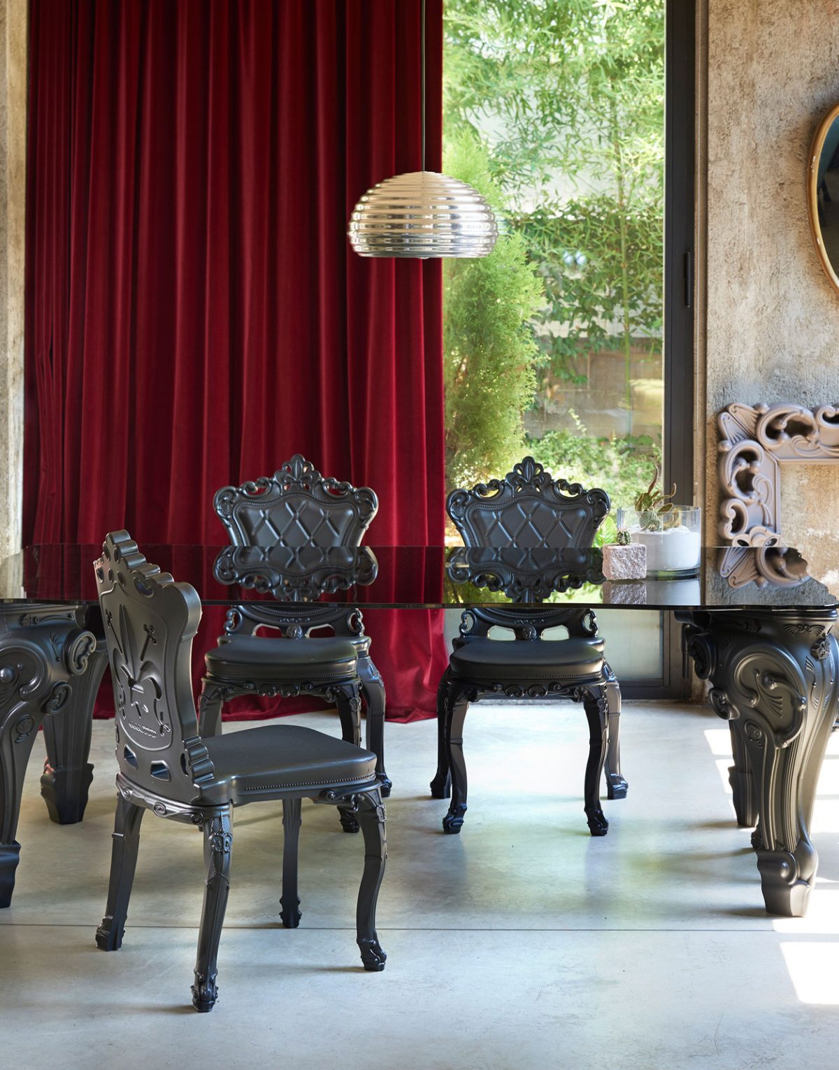 solution, design, soldesign, solution-design.fr, solution_design_fr, mobilier, luminaire, déco, décoration, entrepôt, magasin, autour, de, moi, achat, vente, showroom, qualité, pro, professionnelle, canapé, meuble, meubles, chaise, intérieur, extérieur, france, toulouse