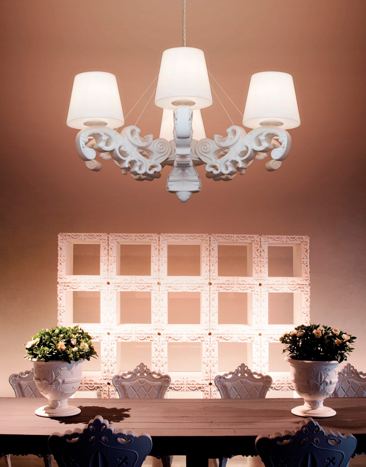 solution, design, soldesign, solution-design.fr, solution_design_fr, mobilier, luminaire, déco, décoration, entrepôt, magasin, autour, de, moi, achat, vente, showroom, qualité, pro, professionnelle, canapé, meuble, meubles, chaise, intérieur, extérieur, france, toulouse