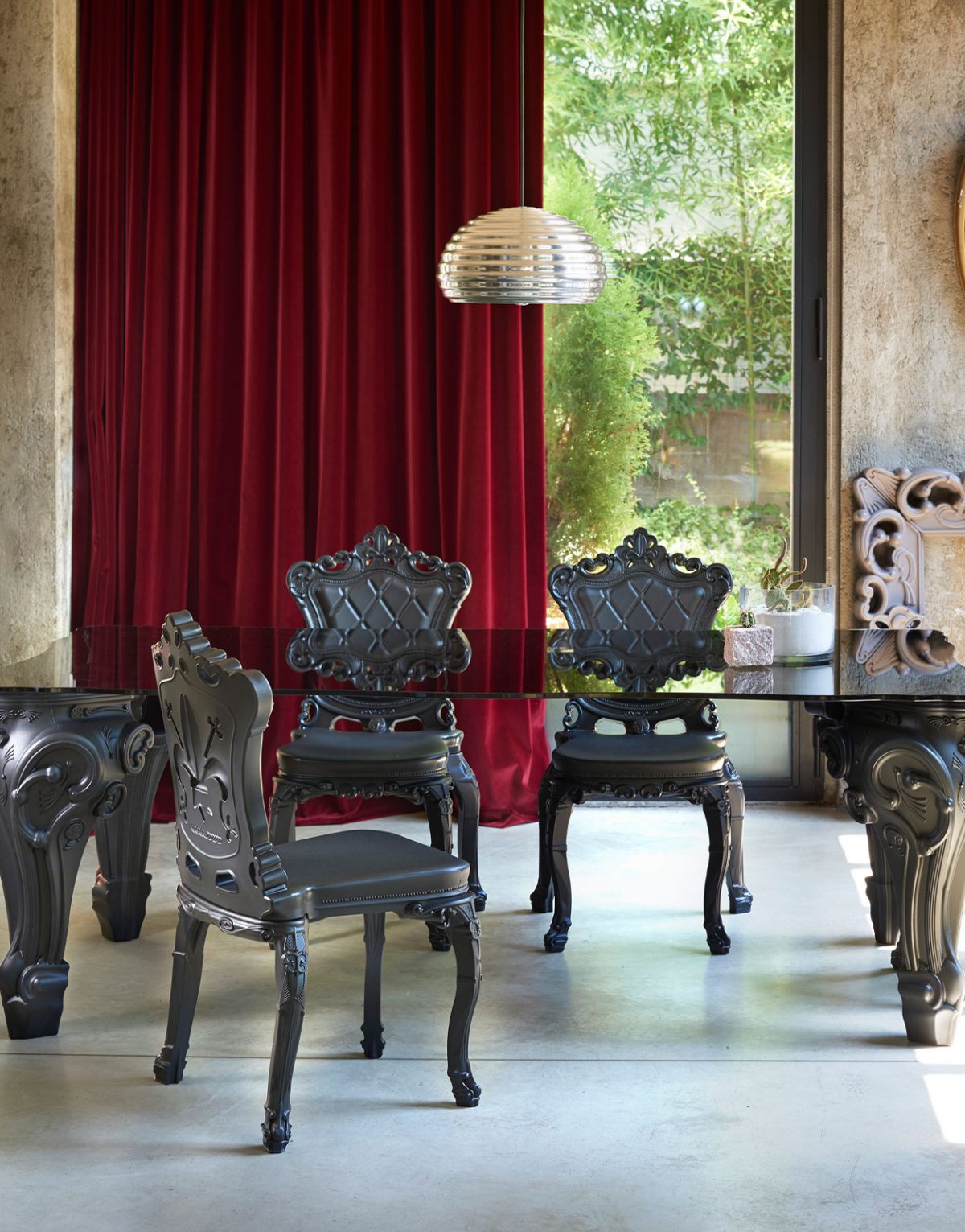 solution, design, soldesign, solution-design.fr, solution_design_fr, mobilier, luminaire, déco, décoration, entrepôt, magasin, autour, de, moi, achat, vente, showroom, qualité, pro, professionnelle, canapé, meuble, meubles, chaise, intérieur, extérieur, france, toulouse