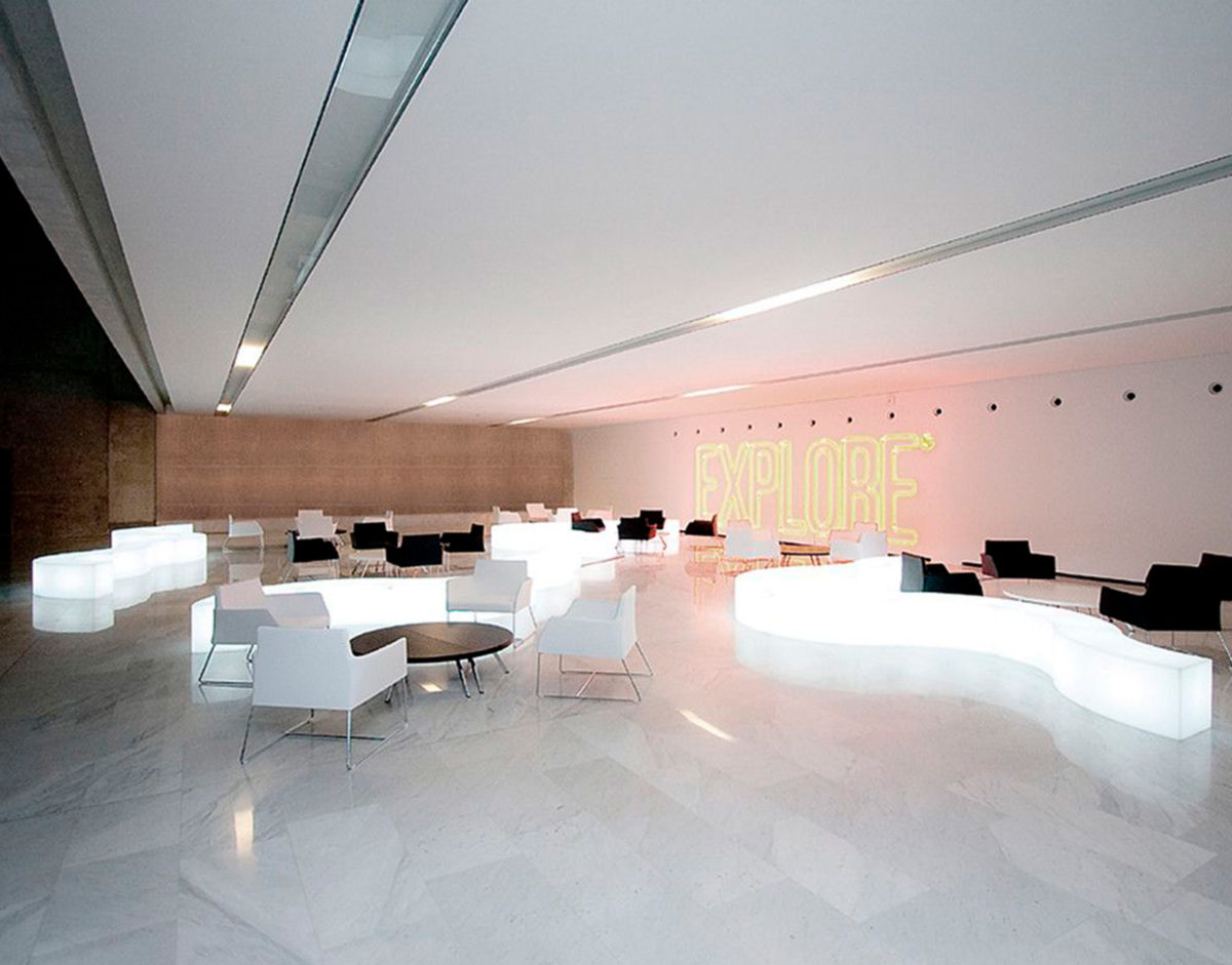 #follow #solutiondesign #solutiondesignfr #slidedesign #mobilier #mobilierdesign #france #venteenligne #mobilier #luminaire #deco #showroom #interieur #exterieur #jardin #amenagementterrasse #tabledesign #chaisedesign #designer #home #homesweethome #decoration #decointerieur #design #bedesign #sodesign