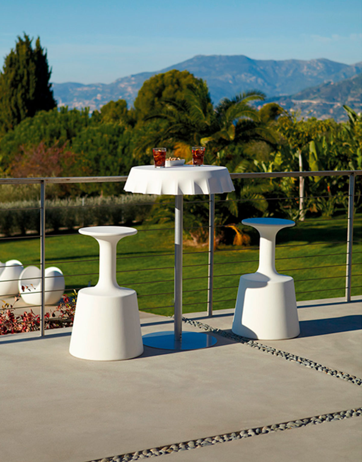 #follow #solutiondesign #solutiondesignfr #slidedesign #mobilier #mobilierdesign #france #venteenligne #mobilier #luminaire #deco #showroom #interieur #exterieur #jardin #amenagementterrasse #tabledesign #chaisedesign #designer #home #homesweethome #decoration #decointerieur #design #bedesign #sodesign