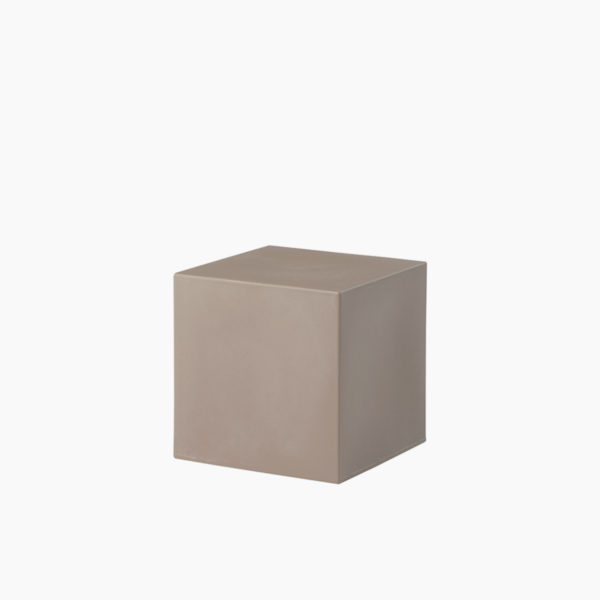 Tabouret chaise pouf lumineux à LED Cubo 40 blanc Slide en matière plastique. Table basse design / pouf lumineux design mobilier