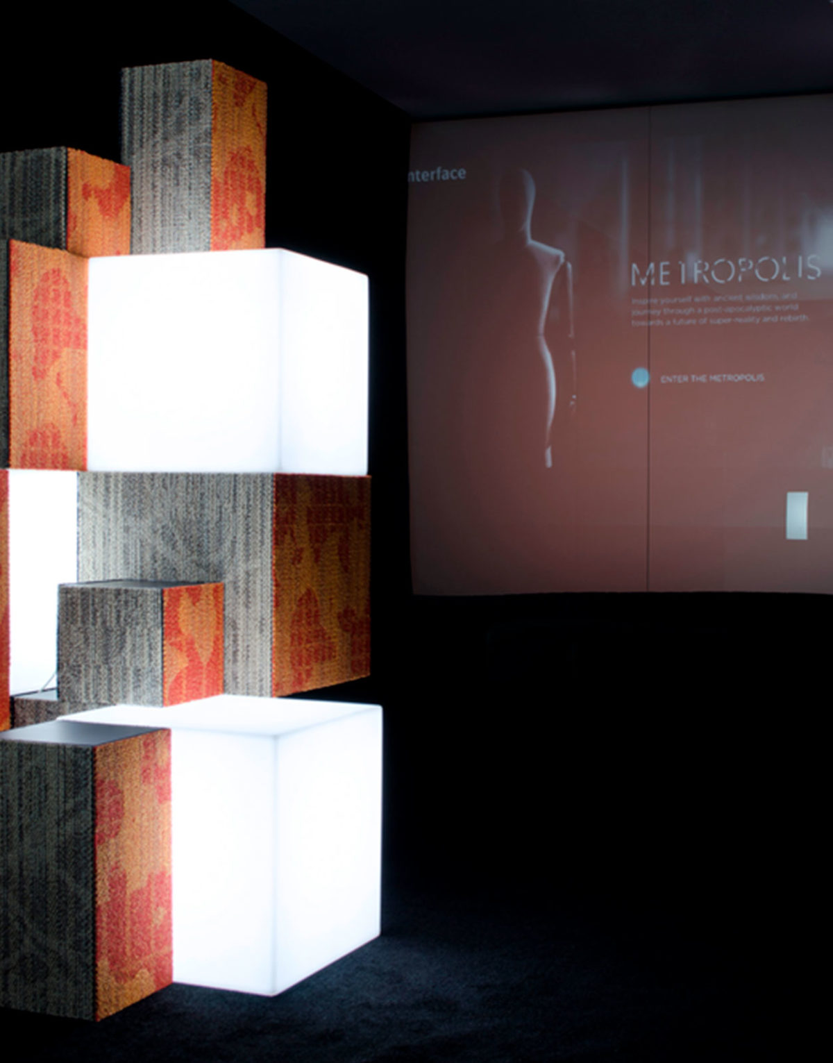 Tabouret chaise pouf lumineux à LED Cubo 40 blanc Slide en matière plastique. Table basse design / pouf lumineux design mobilier