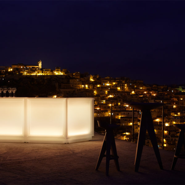 Mobilier et objets lumineux