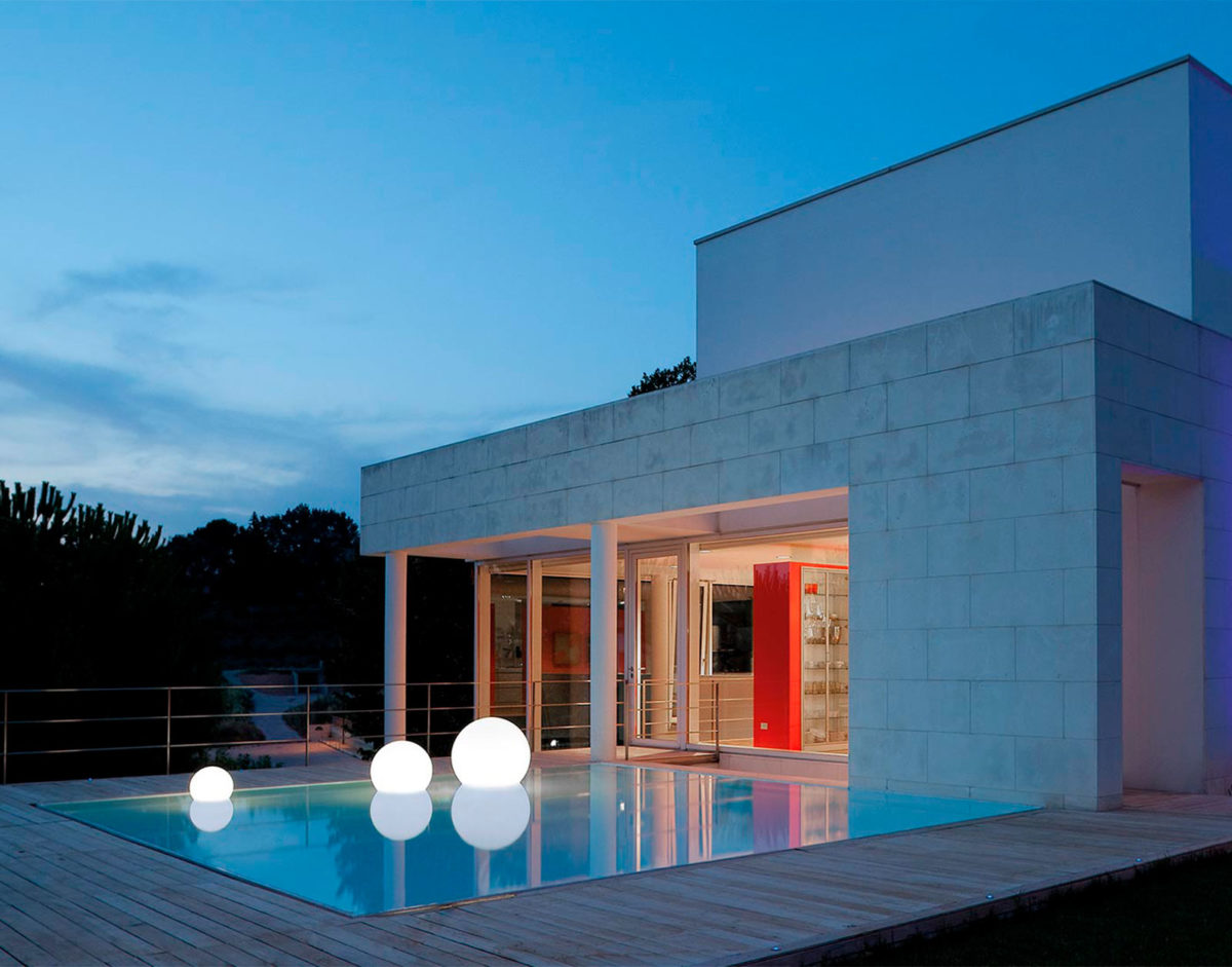 Meilleur prix lampe flottante d'extérieur waterproof Aquaglobo de la marque Slide boule lumineuse filaire pour piscine hôtel restaurant lounge