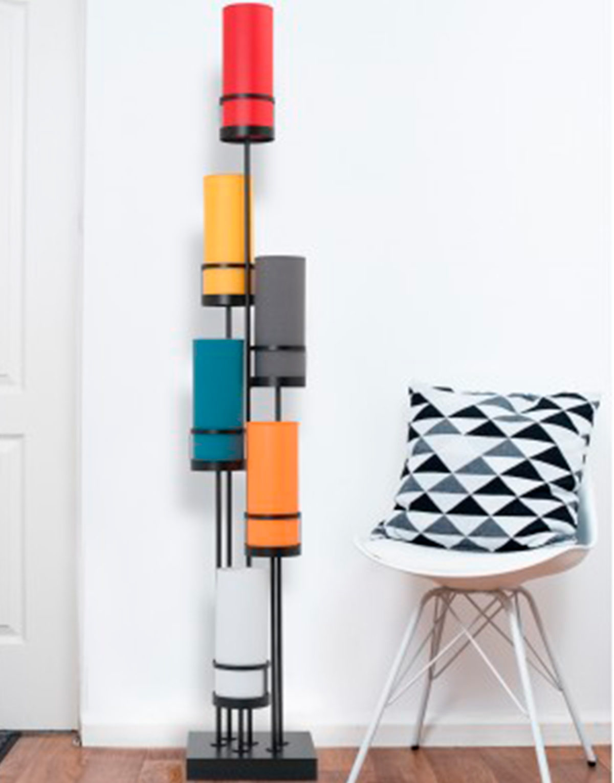 Lampadaire LMP Sixt multicolore ultra design très moderne très bon prix référence LMP.M0513/K1M-SP42B Solution Design Toulouse Le Fauga