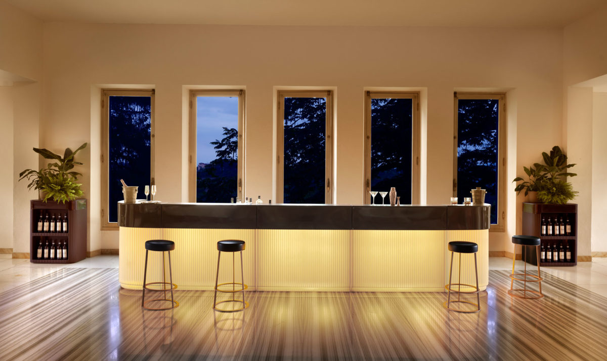 Vente Comptoir bar Cordiale module droit et angle. Extérieur et Intérieur. Lumineux. Achat de comptoir et bar chez Solution Design