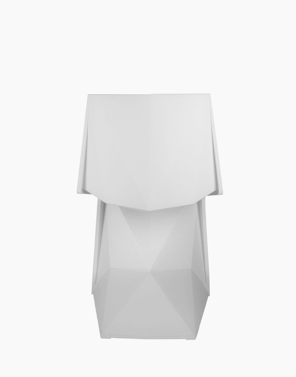 Lot de 4 chaises Voxel de Vondom noir ou blanc conçu par le designer Karim Rashid. Solution Design mobilier design pour espaces intérieurs