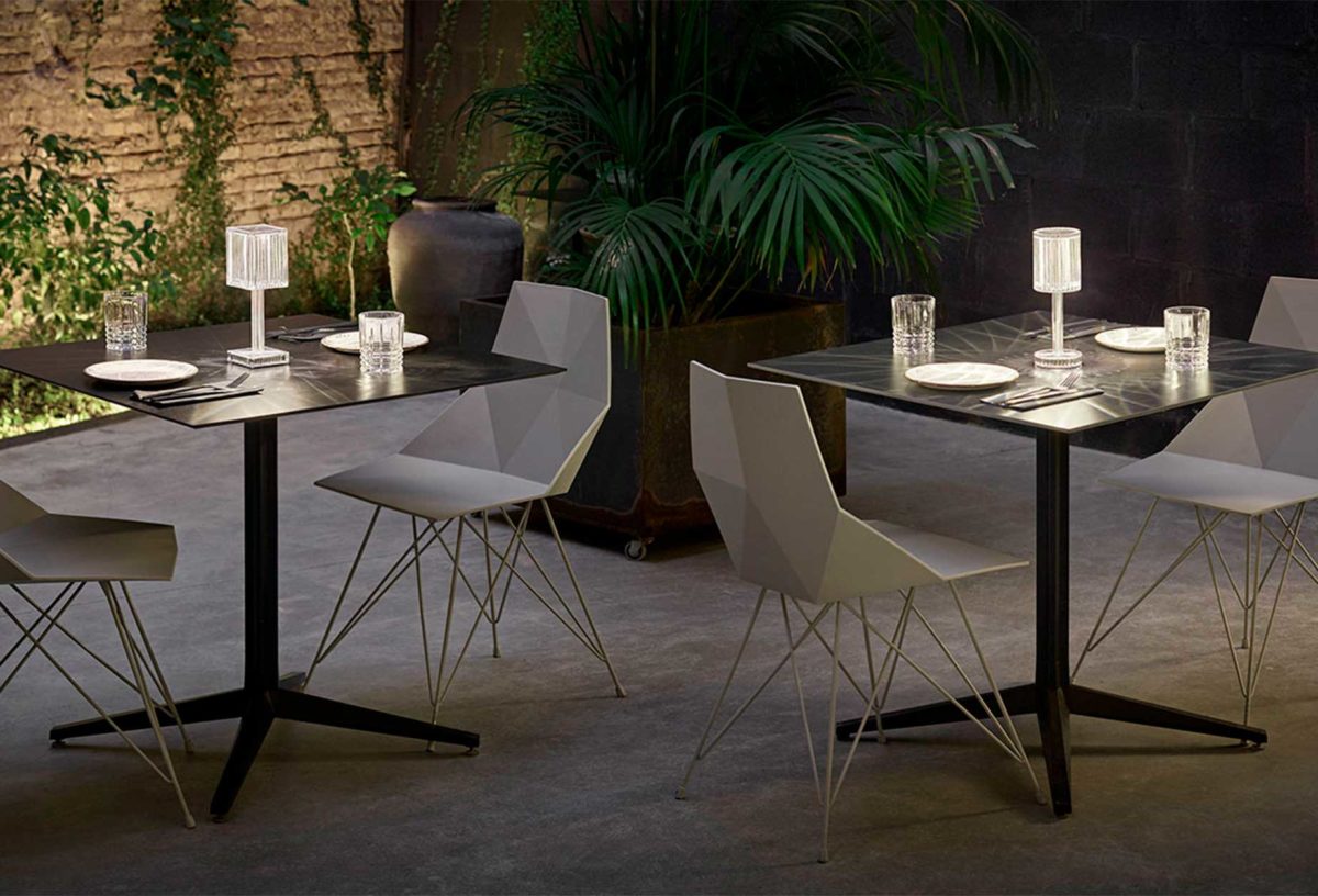 Superbe lampe style des années 1920 de Ramon Esteve au meilleur prix chez solution design tactile sur 3 intensités
