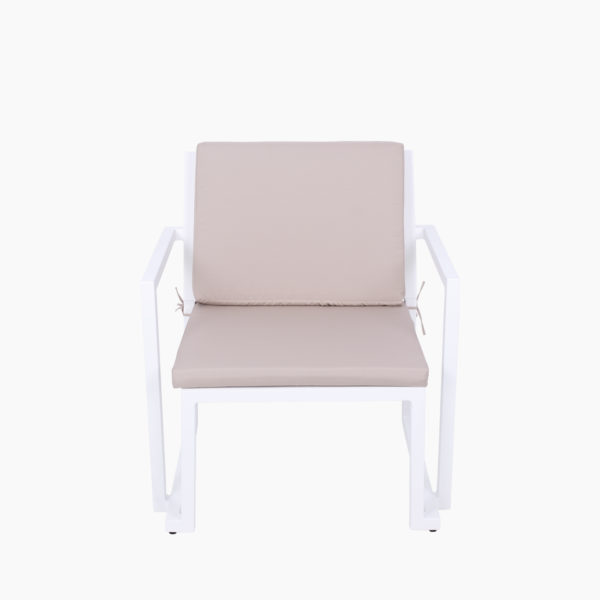 Fauteuil Milano de la marque Resol en vente chez Solution Design, mobilier intérieur et extérieur design de grande marque Espagnole