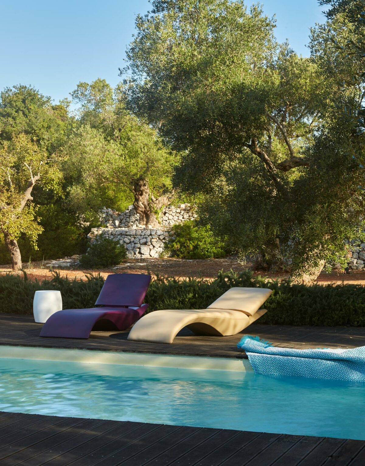 Acheter la chaise longue bain de soleil Zoé Sunbed de la marque MyYour à Toulouse Solution Design pour jardin extérieur terrasse hôtel professionnel