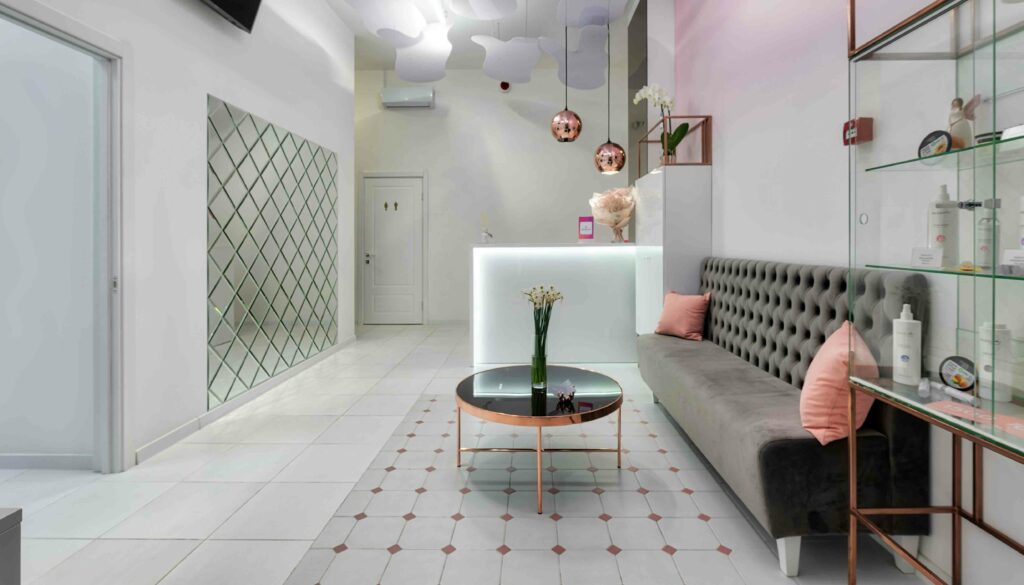 Mobilier pour les professions libérales :Achetez du mobilier design de grandes marques pour vos bureaux professionnels, salons privés, et salles d'attente à Toulouse